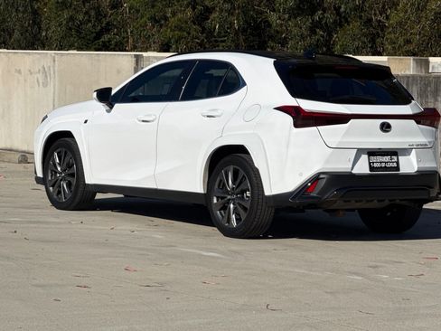 Used 2025 Lexus UX 300h AWD w/ Cold Area Package image 3
