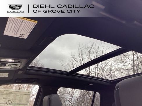 New 2026 Cadillac Escalade Luxury w/ Touring Package AWD/4WD image 16