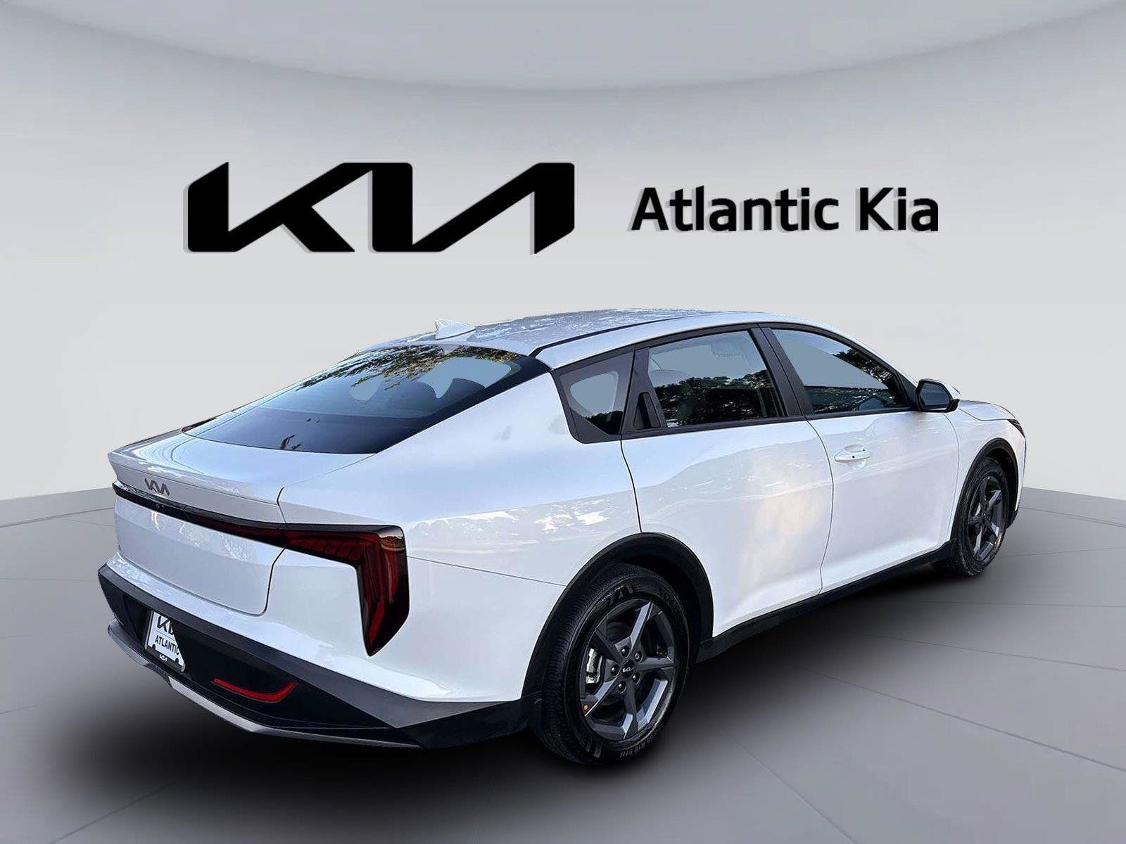 Certified 2025 Kia K4 FWD image 6