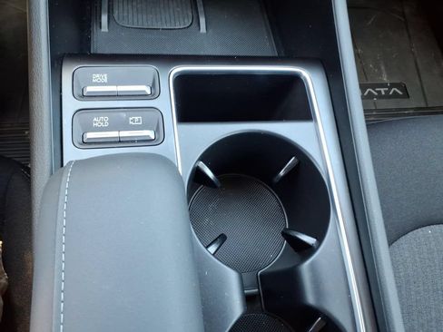 Used 2026 Hyundai Sonata SEL FWD image 24