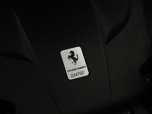 Used 2017 Ferrari California T RWD image 37