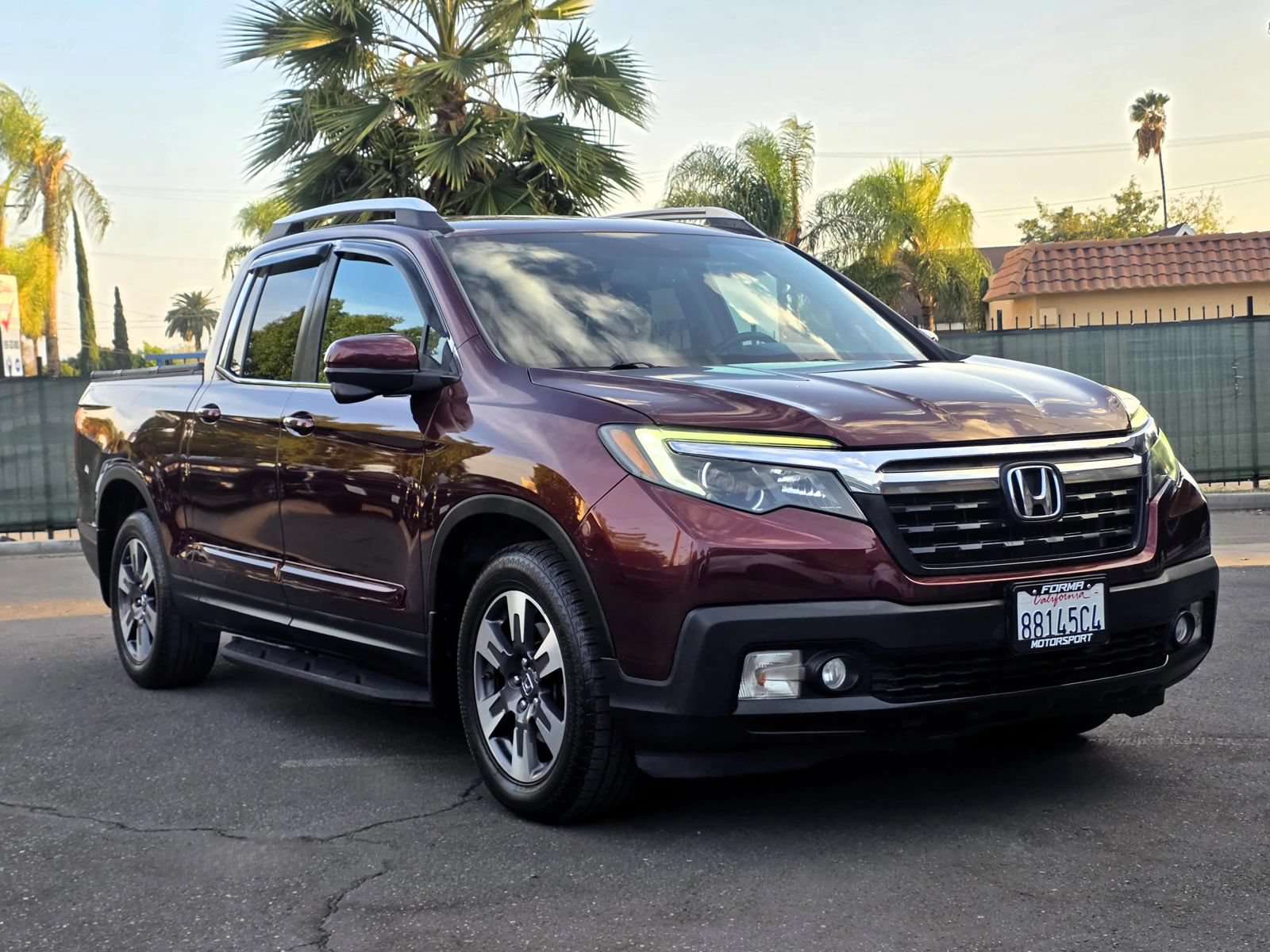 Used 2017 Honda Ridgeline RTL-T image 2