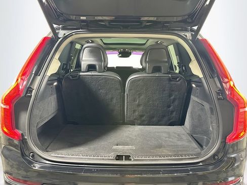 Used 2016 Volvo XC90 T6 Momentum AWD/4WD image 32