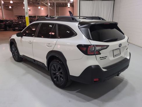 Used 2024 Subaru Outback Onyx Edition AWD/4WD image 5