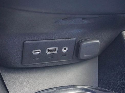 Used 2023 Chevrolet Malibu LT image 25