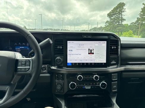 New 2026 Ford F250 Lariat w/ Tremor Off-Road Package AWD/4WD image 28
