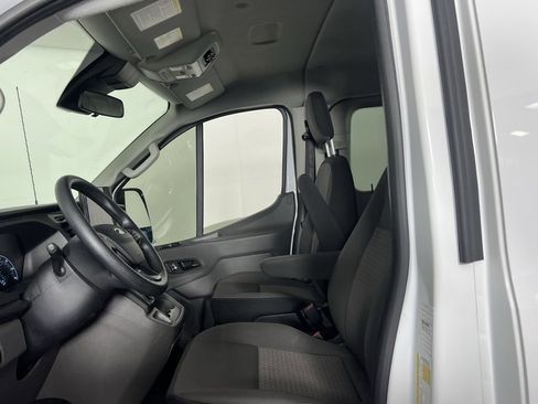 Used 2023 Ford Transit 350 XLT image 22