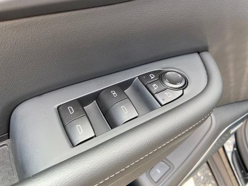 Certified 2026 Buick Enclave Preferred AWD/4WD image 17