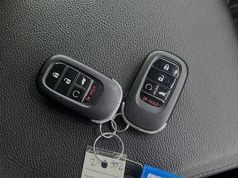 Used 2024 Honda CR-V EX-L image 33