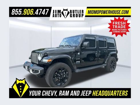Used 2023 Jeep Wrangler Unlimited Sahara w/ Cold Weather Group AWD/4WD image 1