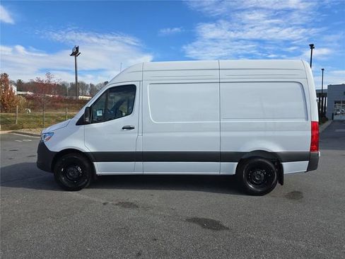New 2026 Mercedes-Benz Sprinter 2500 image 12