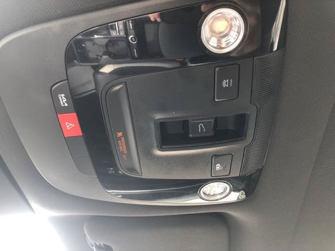 Used 2025 Kia K5 GT-Line w/ GT-Line Premium Package FWD image 32