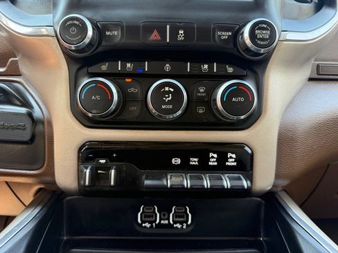 Used 2021 RAM 2500 Laramie AWD/4WD image 30