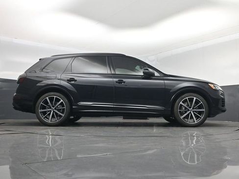 Used 2021 Audi Q7 3.0T Premium Plus image 16