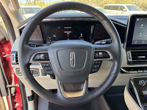 Certified 2019 Lincoln Navigator Reserve w/ Cargo Package image 27