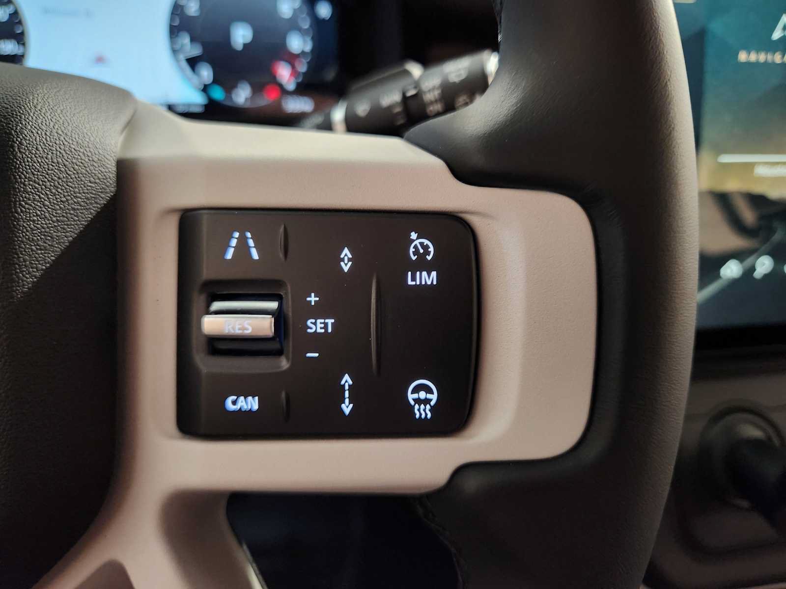 New 2026 Land Rover Defender 110 S AWD/4WD image 28