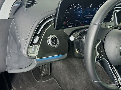 Used 2025 Mercedes-Benz E 350 E 350 image 17