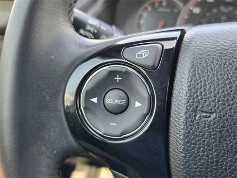 Used 2017 Honda Accord Sport image 23