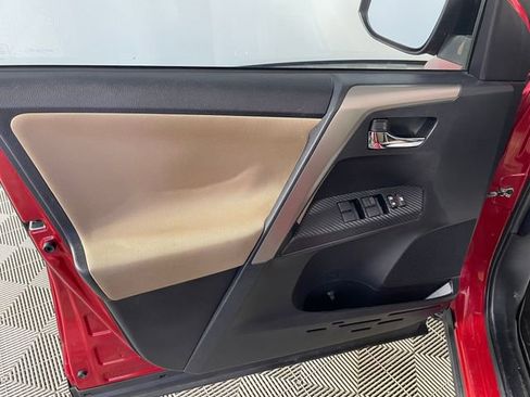 Used 2015 Toyota RAV4 XLE FWD image 16