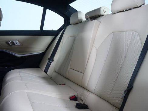 Certified 2023 BMW 330i Sedan w/ Premium Package image 16