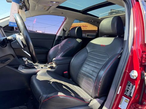 Used 2019 Kia Optima SX FWD image 6