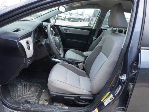 Used 2017 Toyota Corolla LE FWD image 7