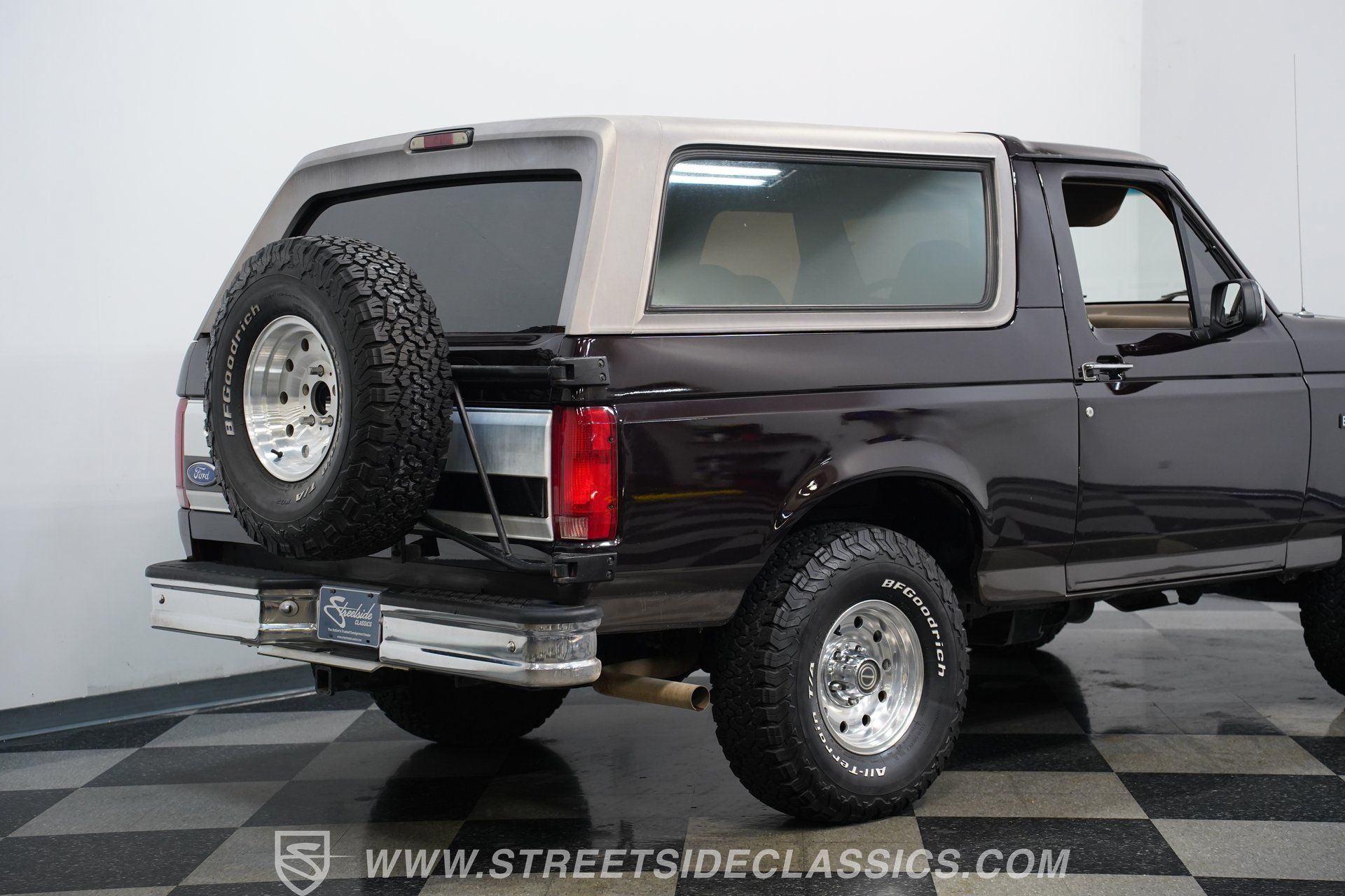 Used 1996 Ford Bronco Eddie Bauer AWD/4WD image 25