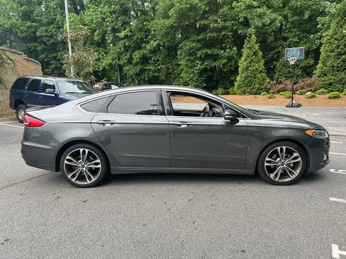 Used 2020 Ford Fusion Titanium AWD/4WD image 10