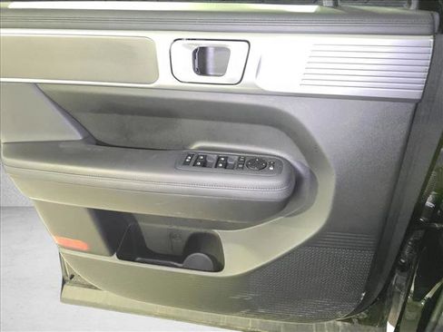 Used 2025 Hyundai Santa Fe SEL image 28