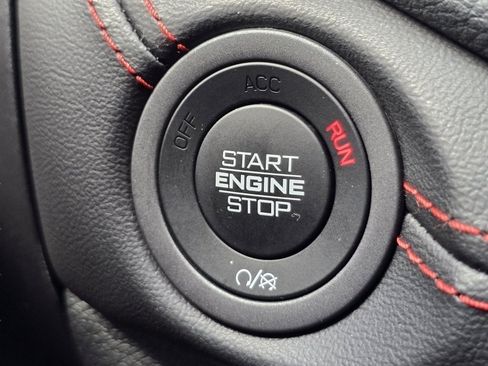 Used 2025 Dodge Durango GT w/ Blacktop Package AWD/4WD image 12