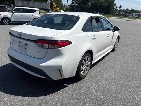 Used 2021 Toyota Corolla LE FWD image 8
