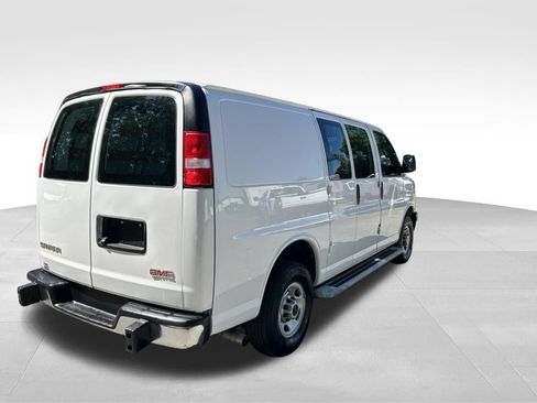 Used 2024 GMC Savana 2500 w/ Driver Convenience Package RWD image 5