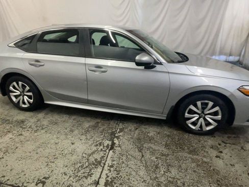 Used 2023 Honda Civic LX image 4