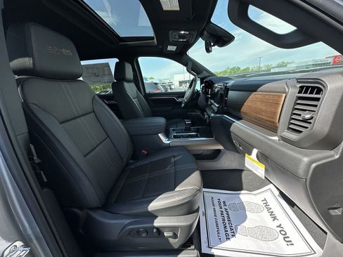 New 2026 Chevrolet Silverado 1500 High Country AWD/4WD image 25