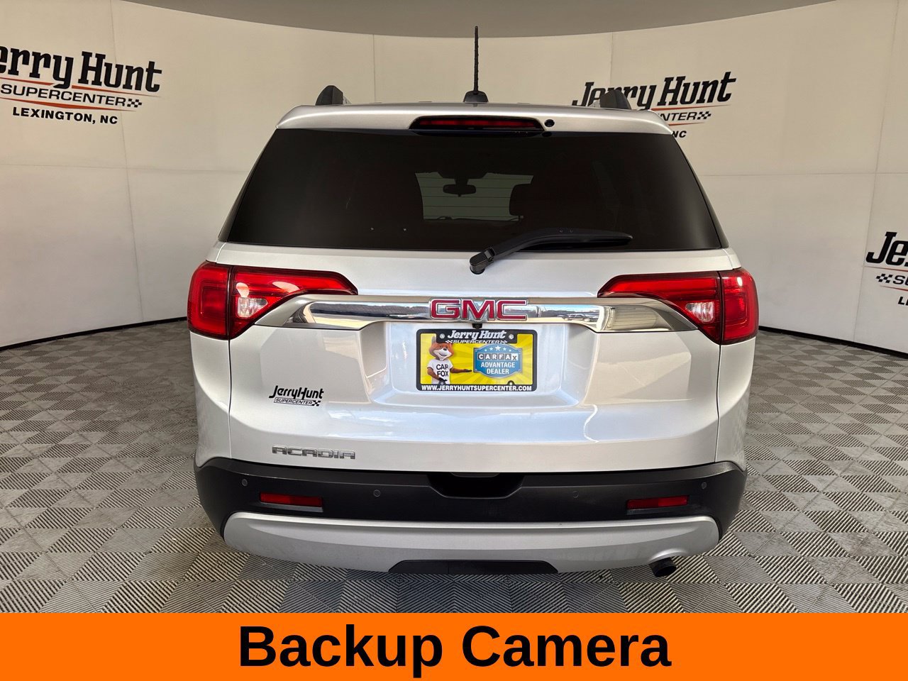 Used 2017 GMC Acadia SLE w/ Driver Alert Package I FWD image 7
