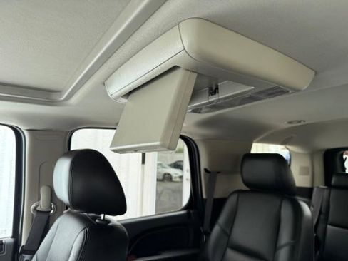 Used 2014 Chevrolet Tahoe LTZ AWD/4WD image 35