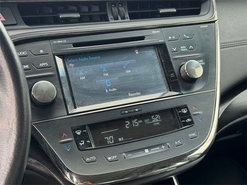 Used 2016 Toyota Avalon XLE Premium image 23