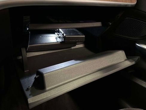 Used 2023 Mercedes-Benz C 300 4MATIC Sedan image 28