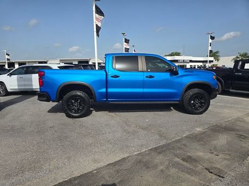 Used 2025 Chevrolet Silverado 1500 ZR2 w/ Technology Package AWD/4WD image 4