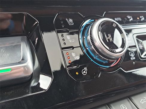 New 2026 GMC Sierra 1500 Denali Ultimate image 24