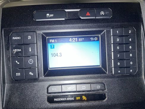 Used 2018 Ford F150 XLT AWD/4WD image 7