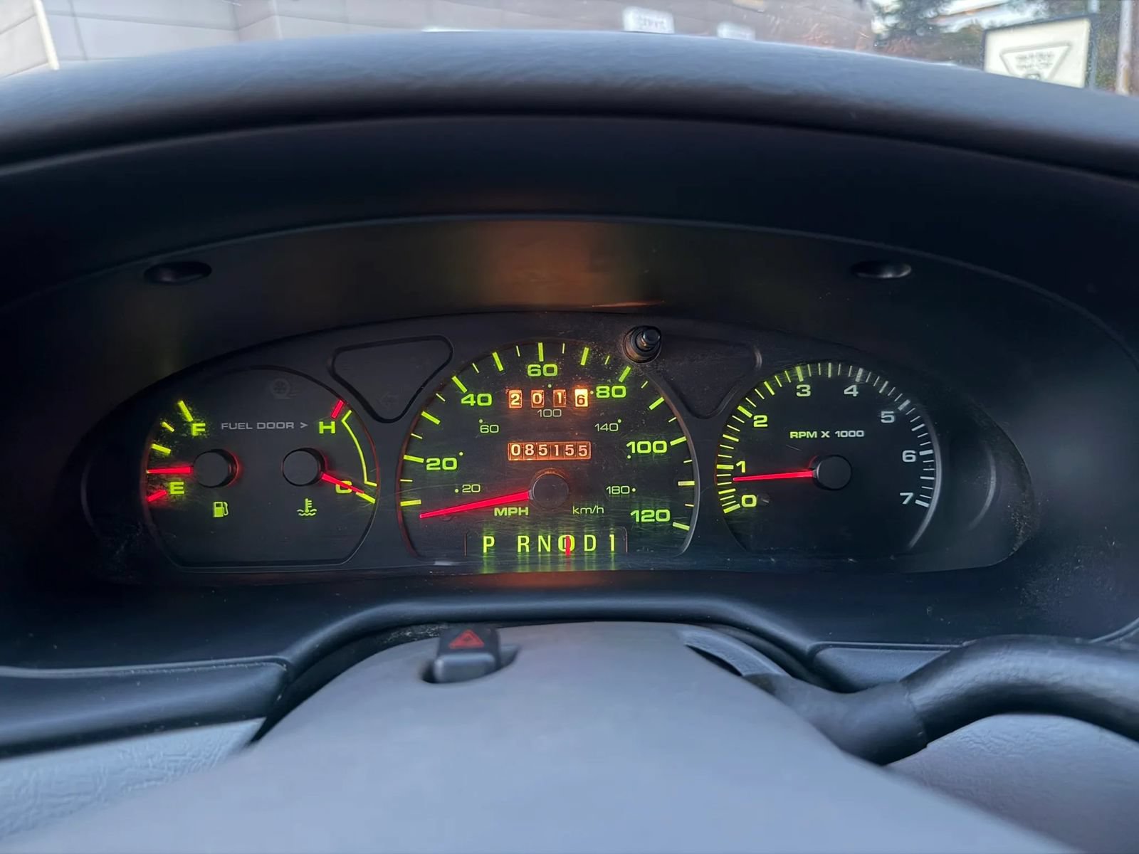 Used 2001 Ford Taurus SES FWD image 15
