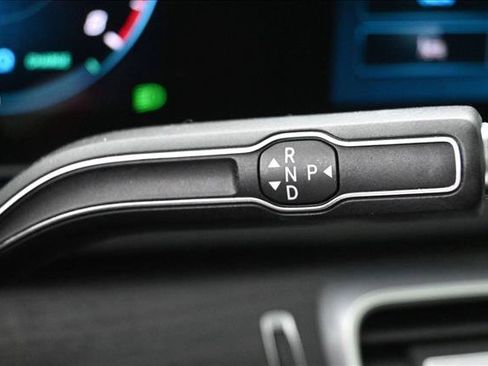 Used 2022 Mercedes-Benz GLS 450 4MATIC image 15