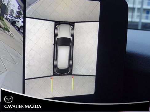 Certified 2025 MAZDA CX-70 Plug-In Hybrid w/ Premium Plus image 32