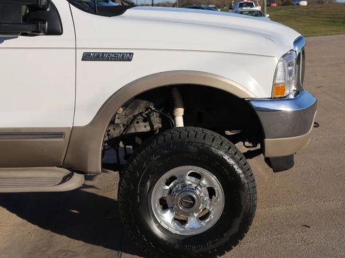 Used 2002 Ford Excursion Limited image 13