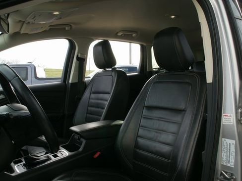 Used 2018 Ford Escape SEL w/ Ford Safe & Smart Package image 16