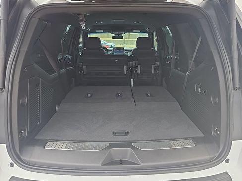 Used 2023 Chevrolet Tahoe RST w/ Luxury Package AWD/4WD image 46