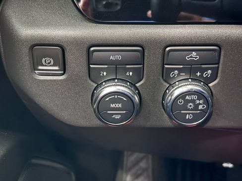 Used 2023 GMC Sierra 1500 Elevation AWD/4WD image 21