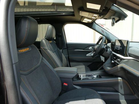 New 2026 Ford Explorer Tremor w/ Tremor Ultimate Package AWD/4WD image 9