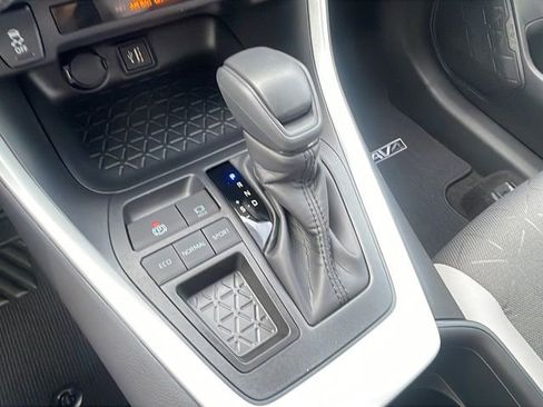 New 2025 Toyota RAV4 XLE image 28